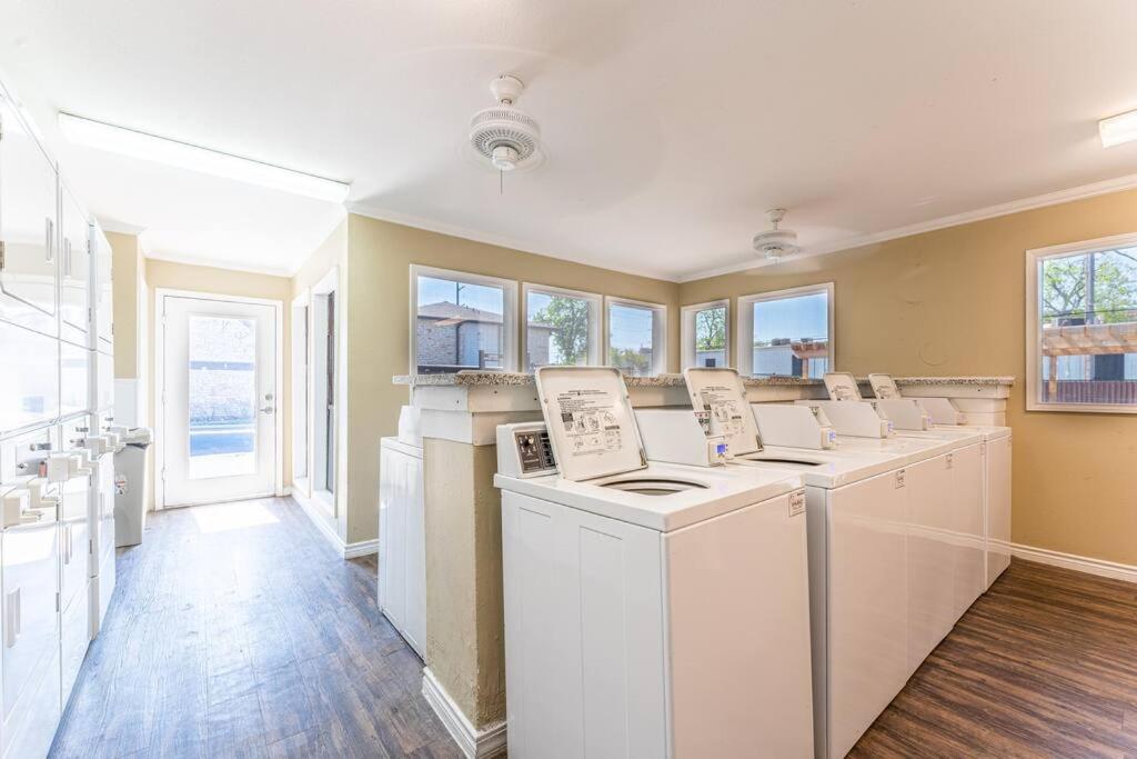 Central 1Br King Bed Suites, Close To Downtown & Domain 오스틴 외부 사진